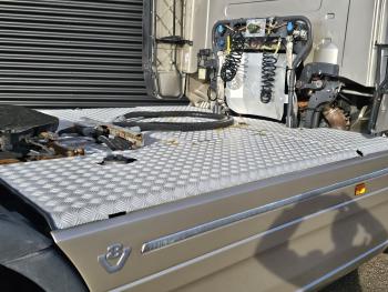 R520 V8 TOPLINE / RETARDER / HYDRAULIC /